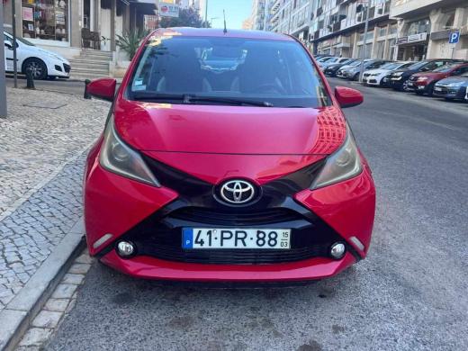 toyota-aygo-1-0-vvt-i-2015-gasolina-998cc