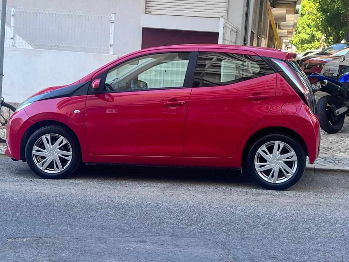 toyota-aygo-1-0-vvt-i-2015-gasolina-998cc