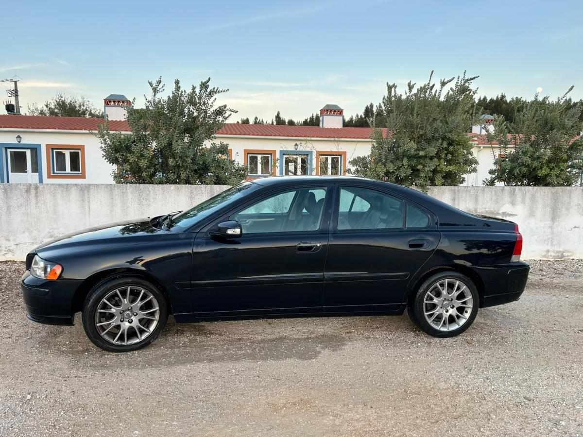 volvo-s60-2-4-d5-2008-diesel-2400cc
