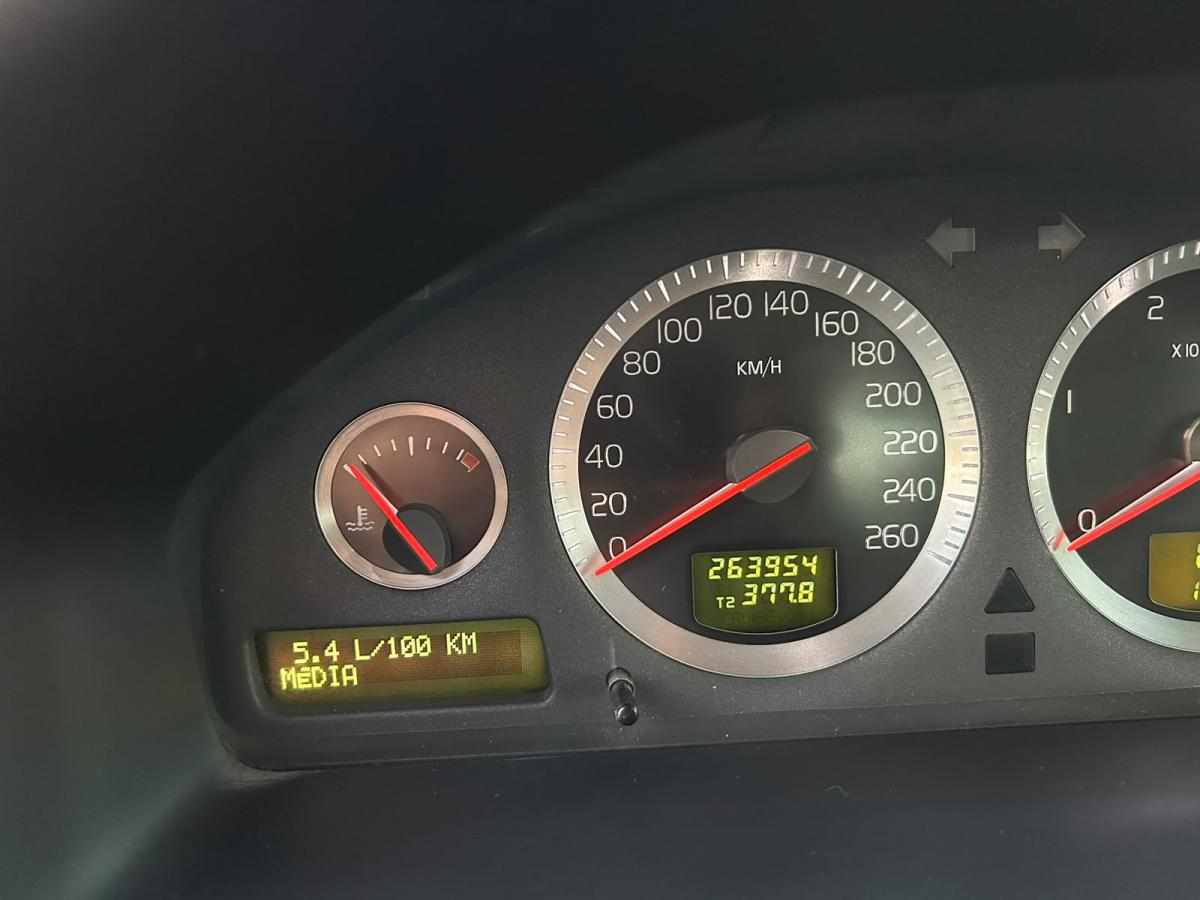 volvo-s60-2-4-d5-2008-diesel-2400cc