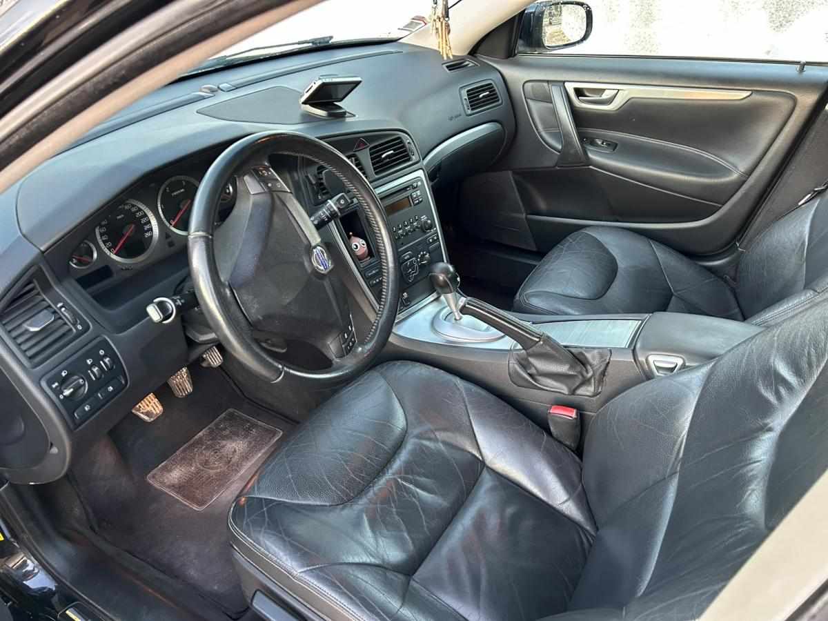 volvo-s60-2-4-d5-2008-diesel-2400cc