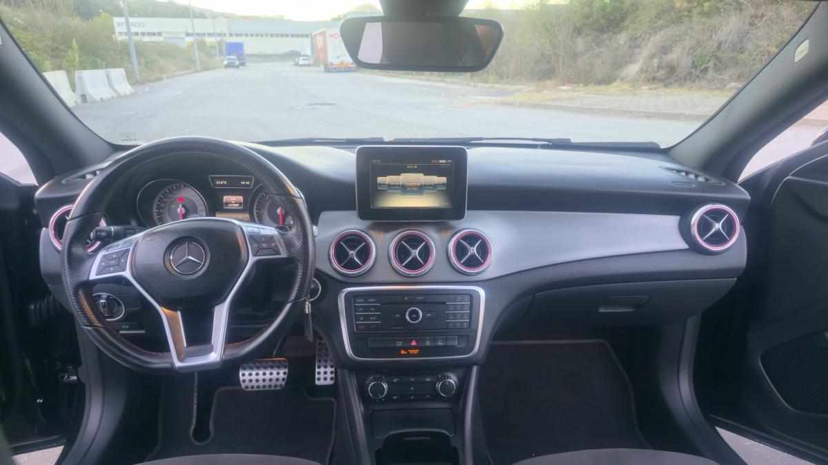 mercedes-benz-cla-220-cdi-2015-diesel-2143cc