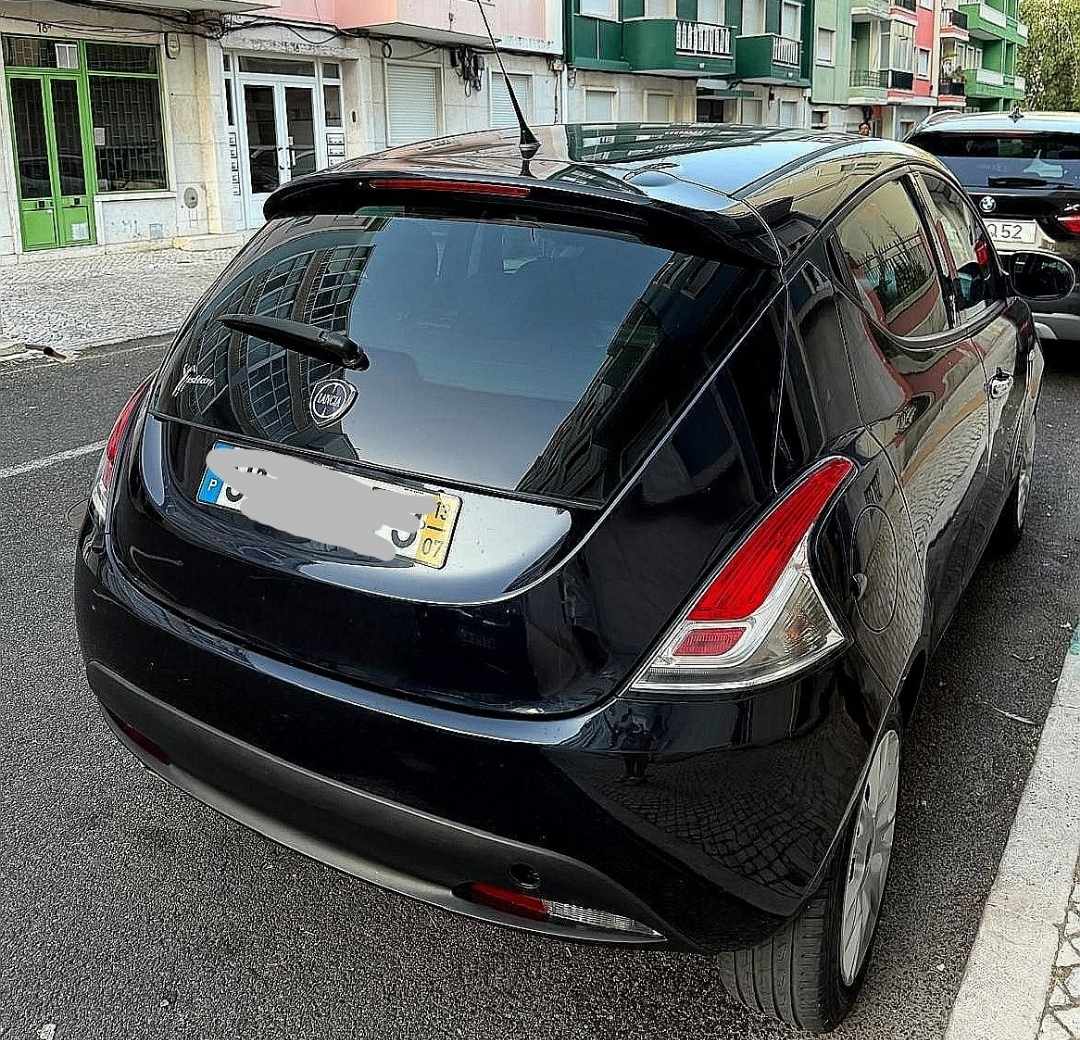 lancia-ypsilon-1-2-95cv-2013-diesel-1248cc