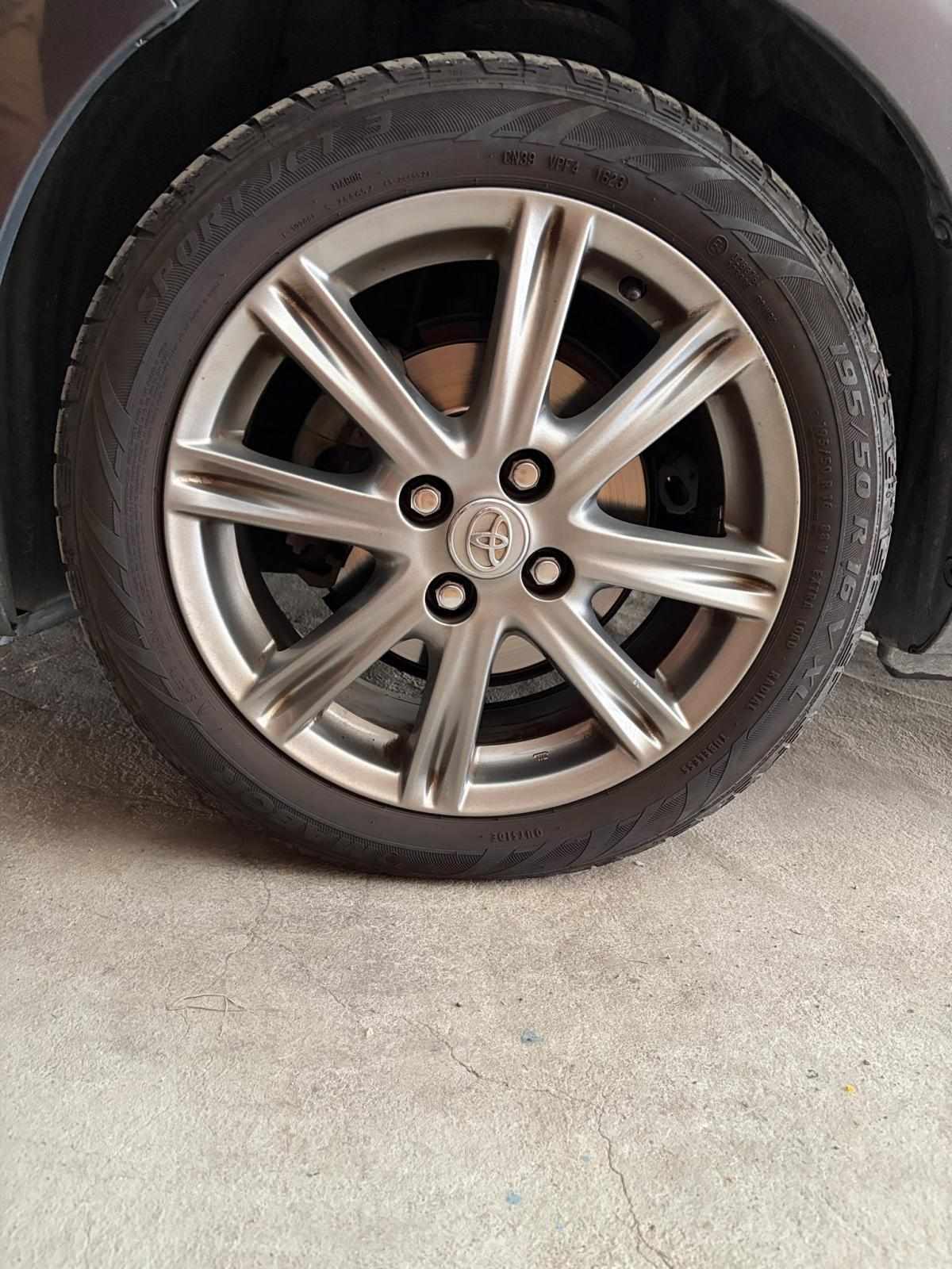 toyota-yaris-1-4-d-4d-2012-diesel-1364cc