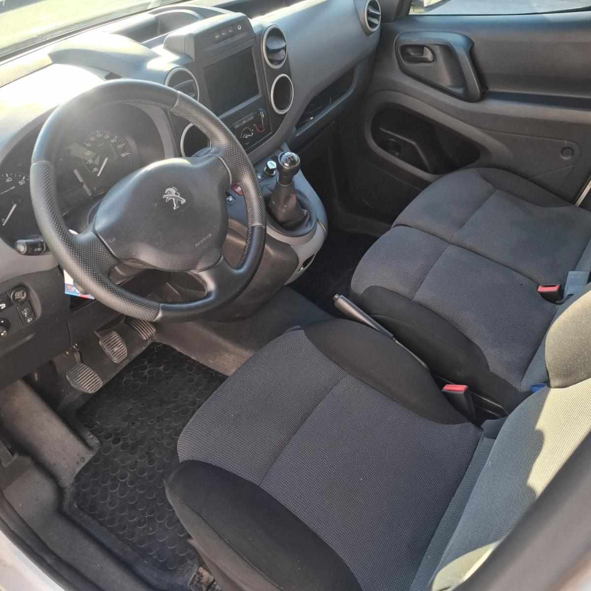 peugeot-partner-1-6-99cv-2016-diesel-1560cc