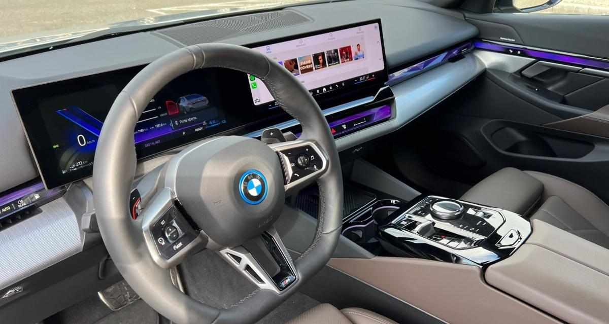 bmw-serie-5-530e-xdrive-2024-gasolina-1998cc