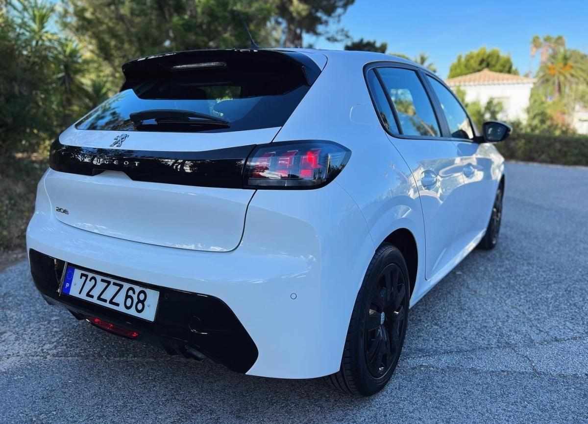 peugeot-208-1-2-puretech-2020-gasolina-1199cc