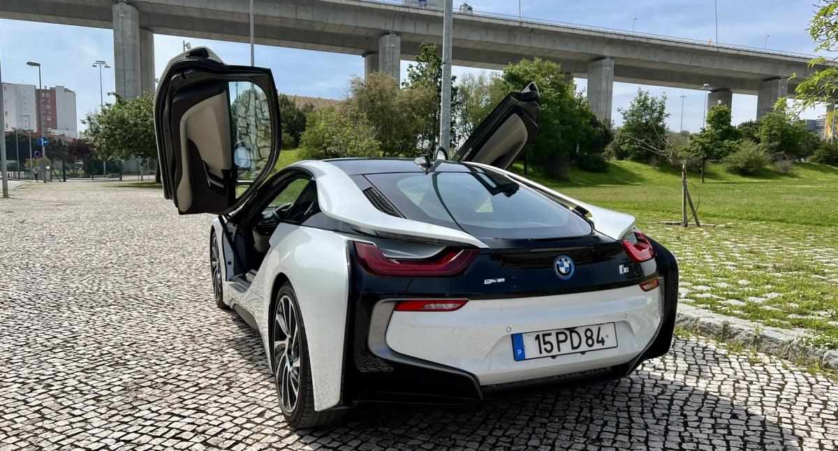 bmw-i8-1-5-2014-hibrido-a-gasolina-1499cc
