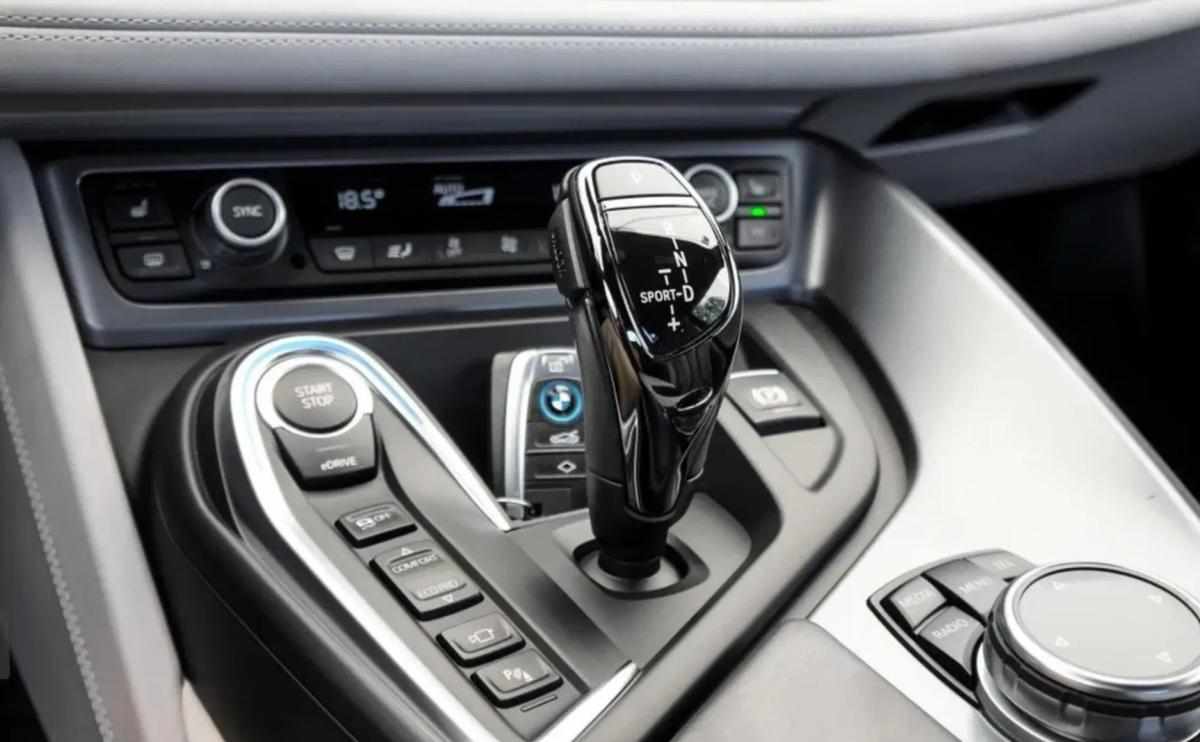 bmw-i8-1-5-2014-hibrido-a-gasolina-1499cc