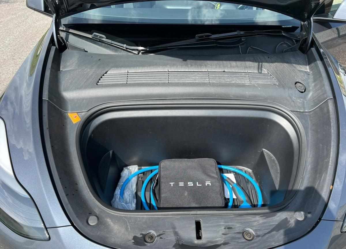 tesla-model-y-long-range-awd-2021-eletrico