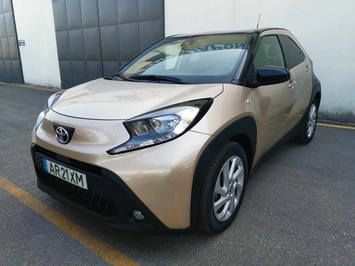 toyota-aygo-x-1-0-vvt-i-2022-gasolina-998cc