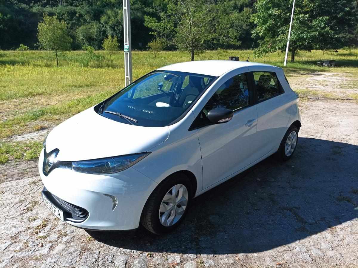 renault-zoe-r90-41-kwh-2019-eletrico