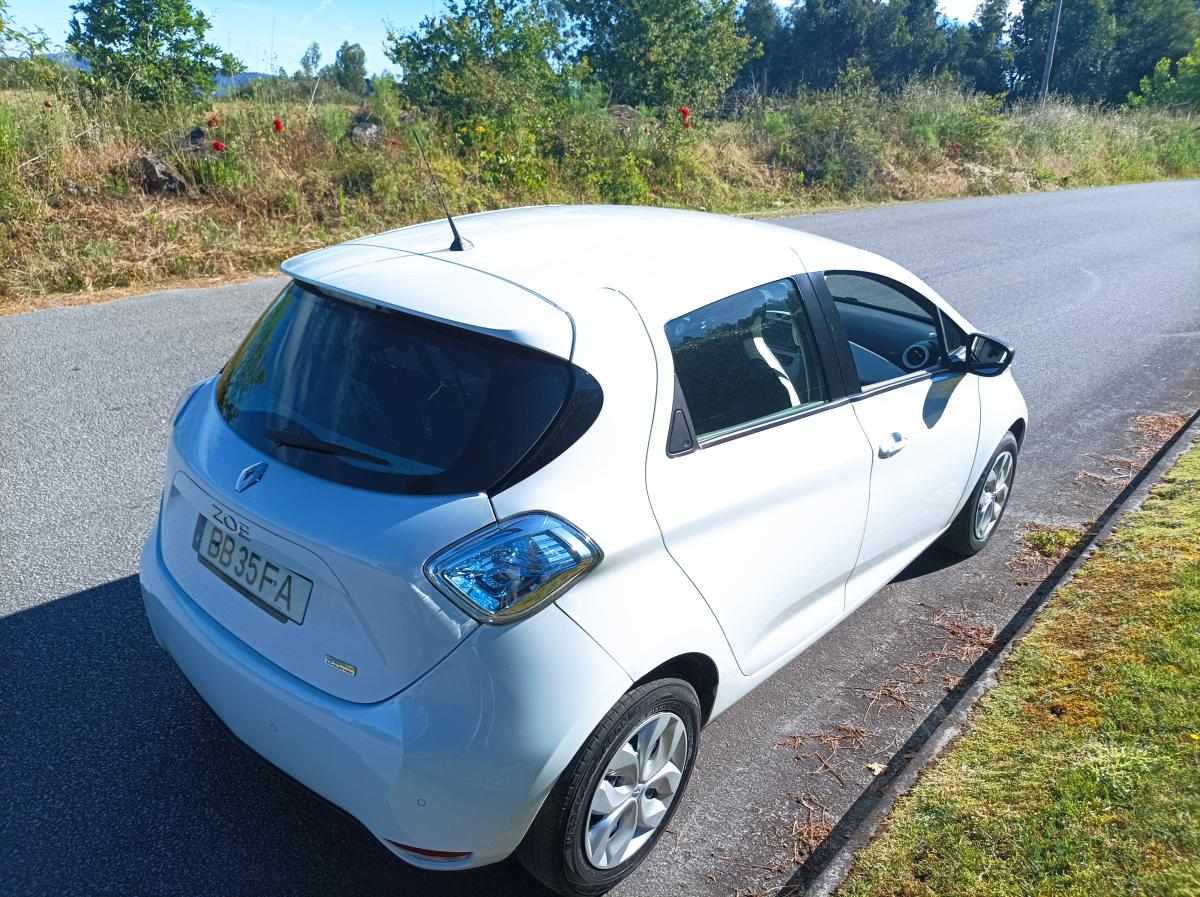 renault-zoe-r90-41-kwh-2019-eletrico