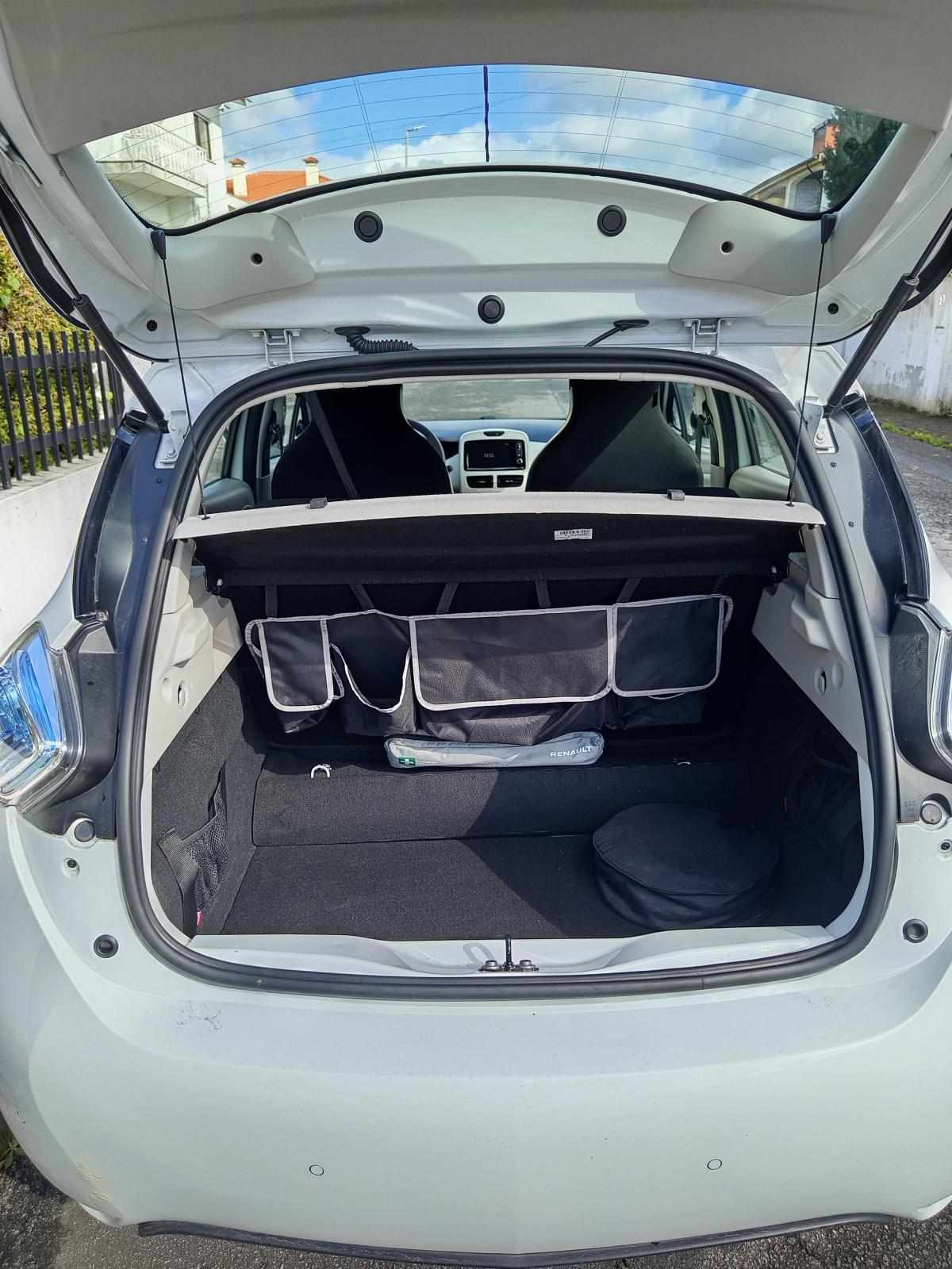 renault-zoe-r90-41-kwh-2019-eletrico