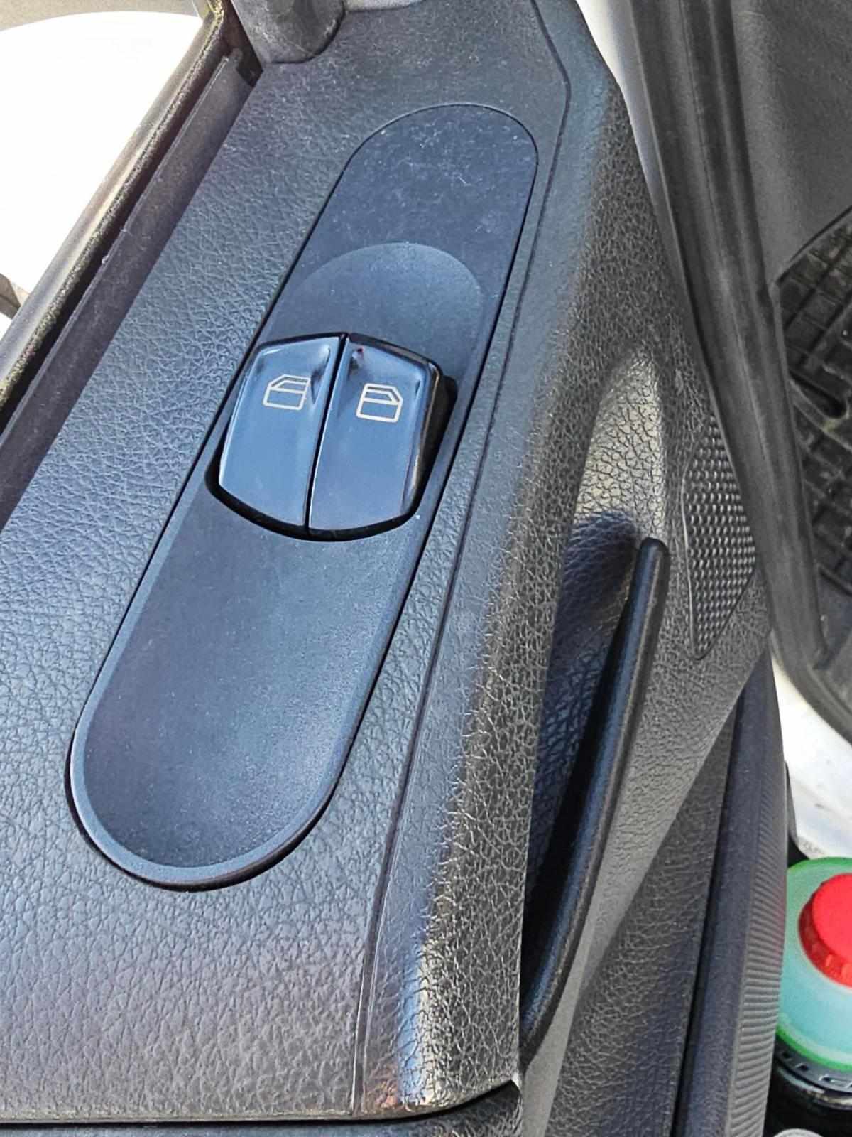 mercedes-benz-vito-vito-113cdi-2012-diesel-2143cc