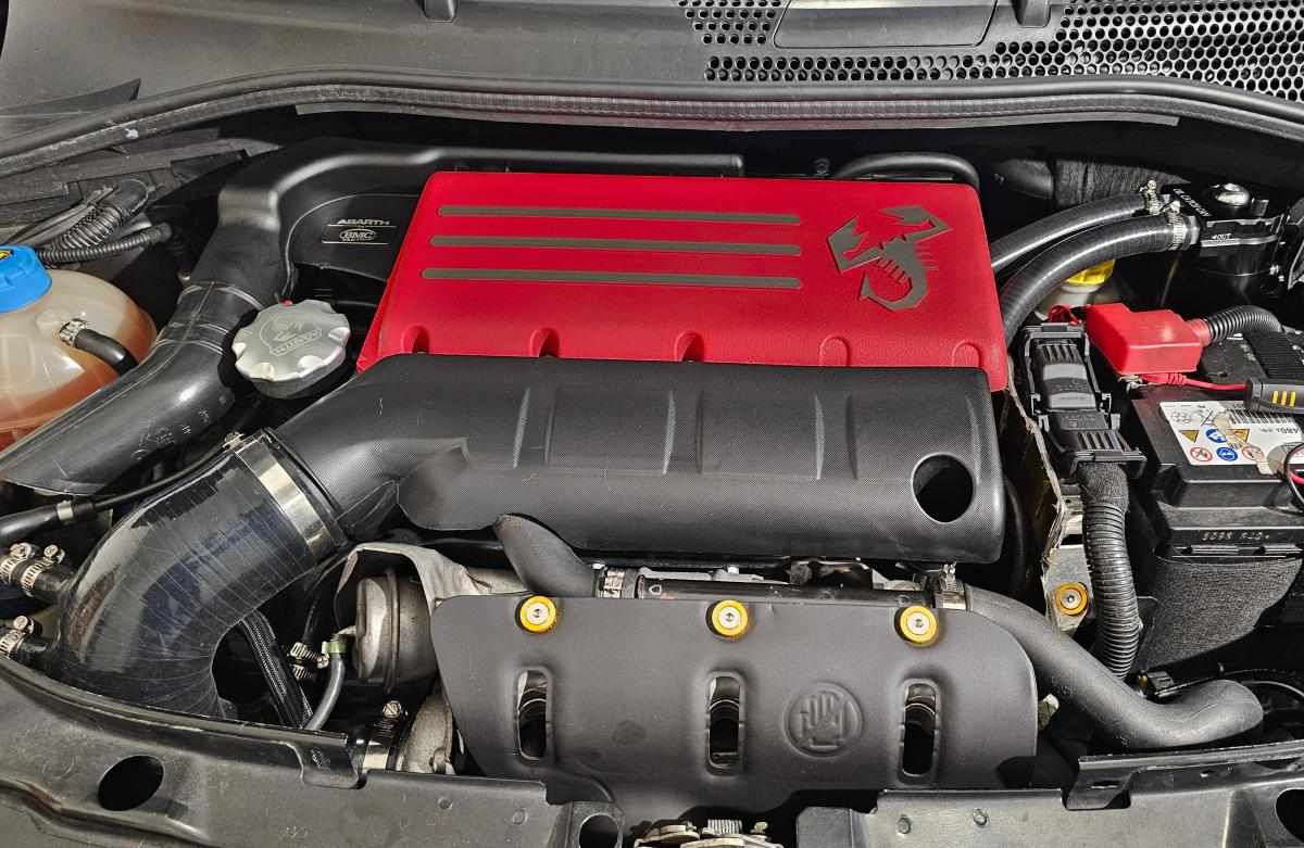 abarth-595-1-4-t-jet-2015-gasolina-1368cc
