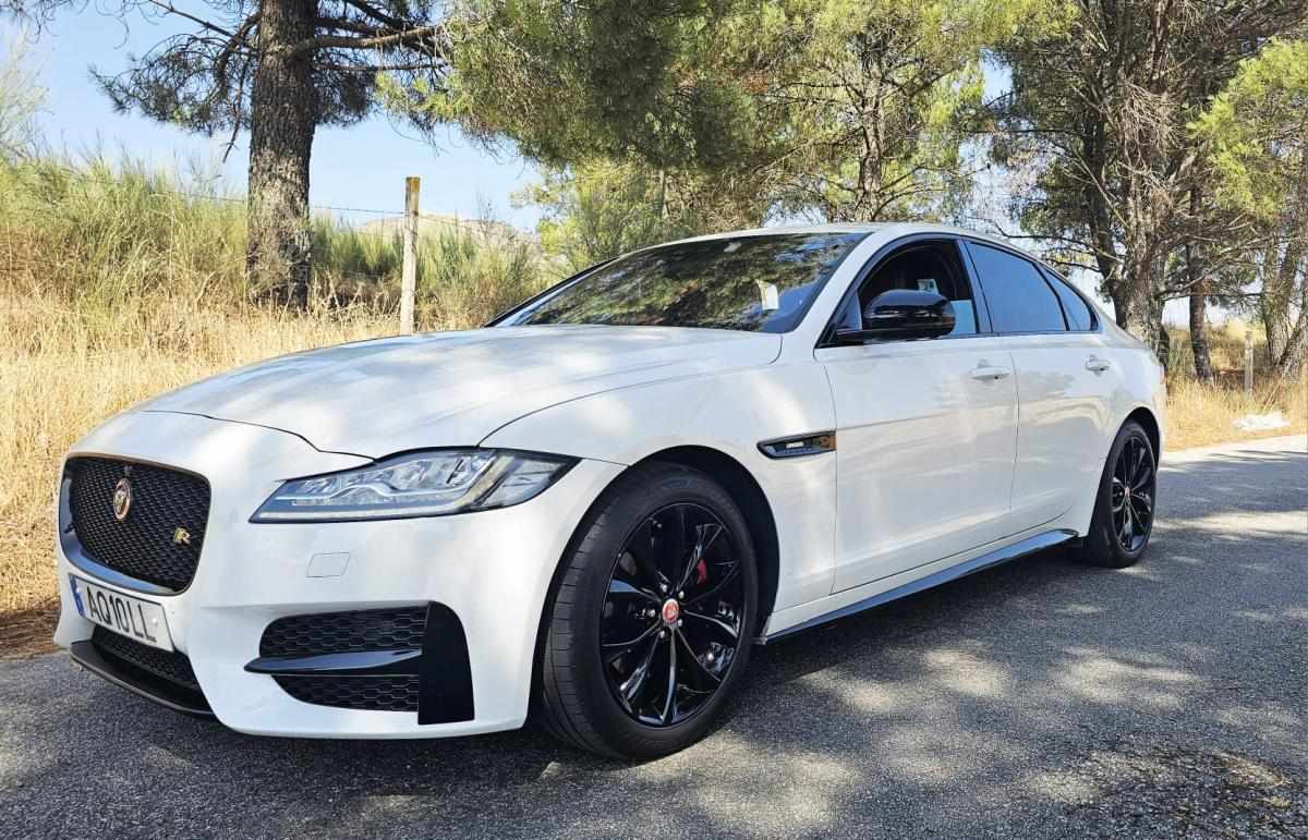 jaguar-xf-20d-2016-diesel-1999cc