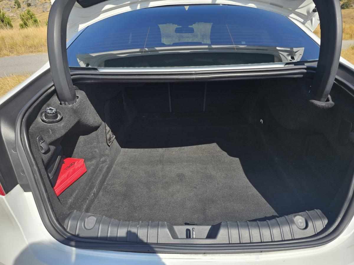 jaguar-xf-20d-2016-diesel-1999cc
