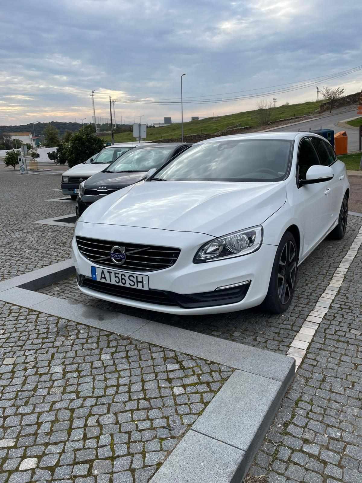 volvo-v60-d3-2-0-2018-diesel-1969cc