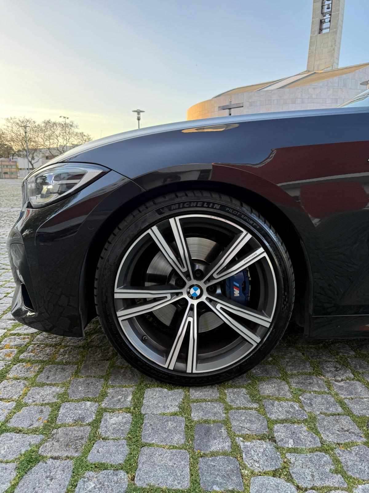bmw-serie-3-320d-touring-2019-diesel-1995cc