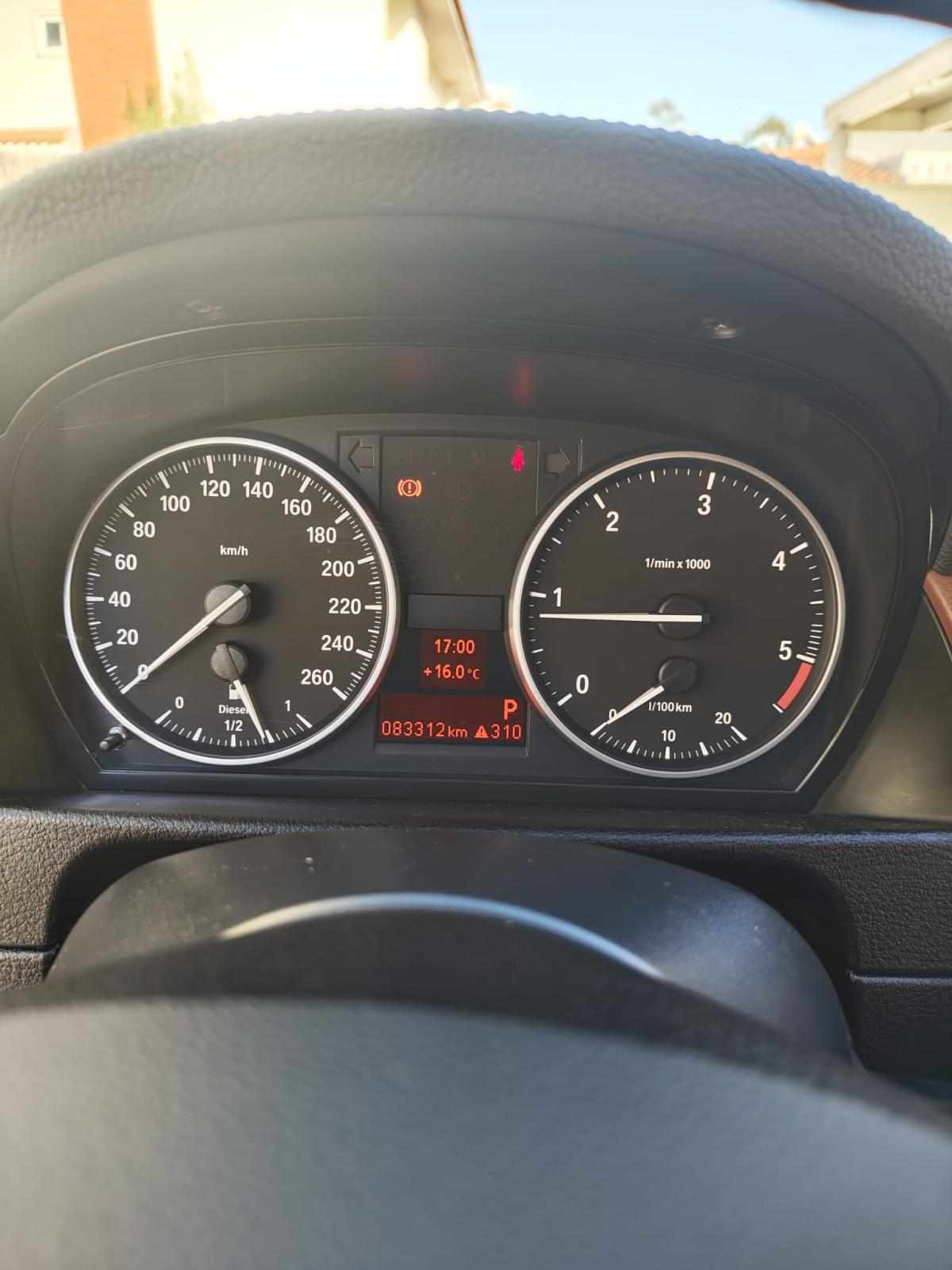 bmw-x1-sdrive16d-2014-diesel-1995cc