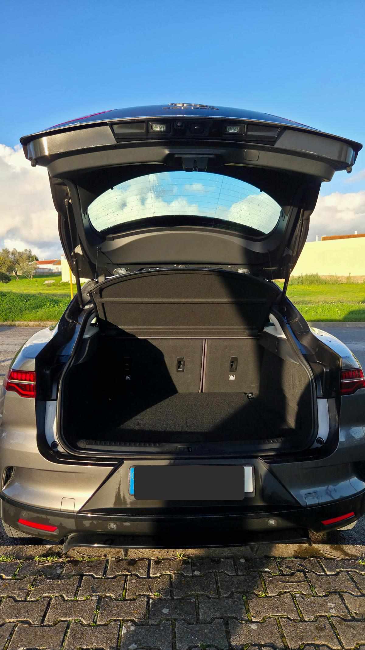 jaguar-i-pace-ev400-awd-2018-eletrico