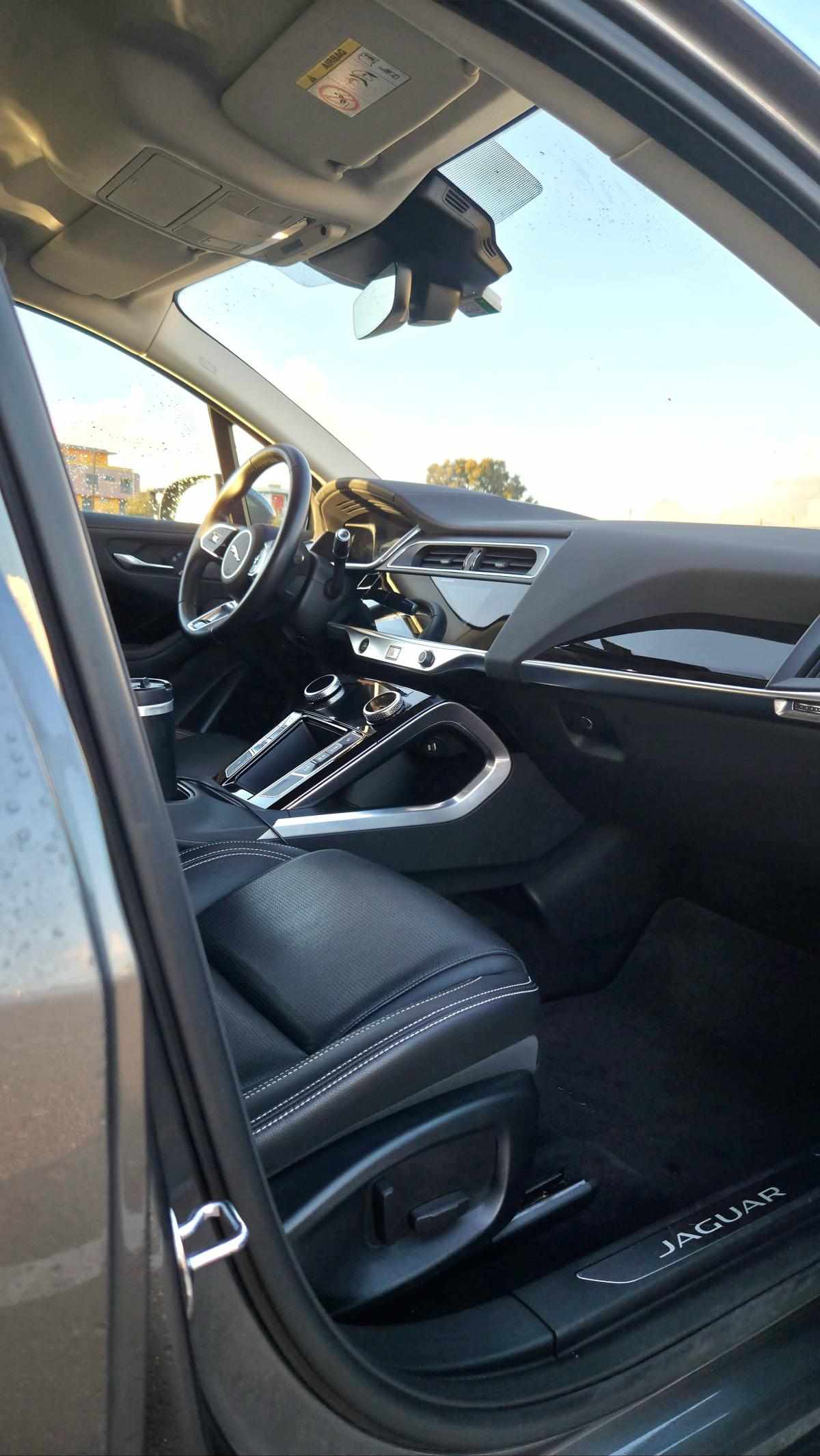 jaguar-i-pace-ev400-awd-2018-eletrico