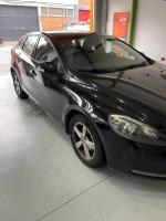 volvo-v40-d2-2017-diesel-1969cc