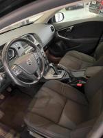 volvo-v40-d2-2017-diesel-1969cc
