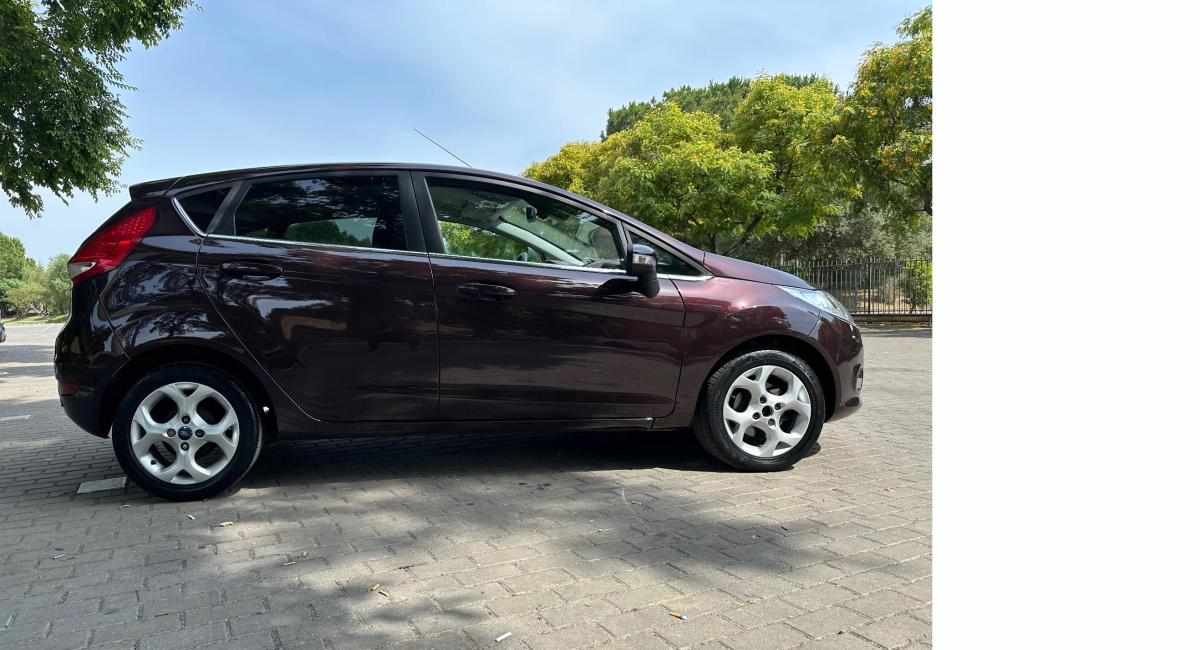 ford-fiesta-1-4-2010-gasolina-1388cc