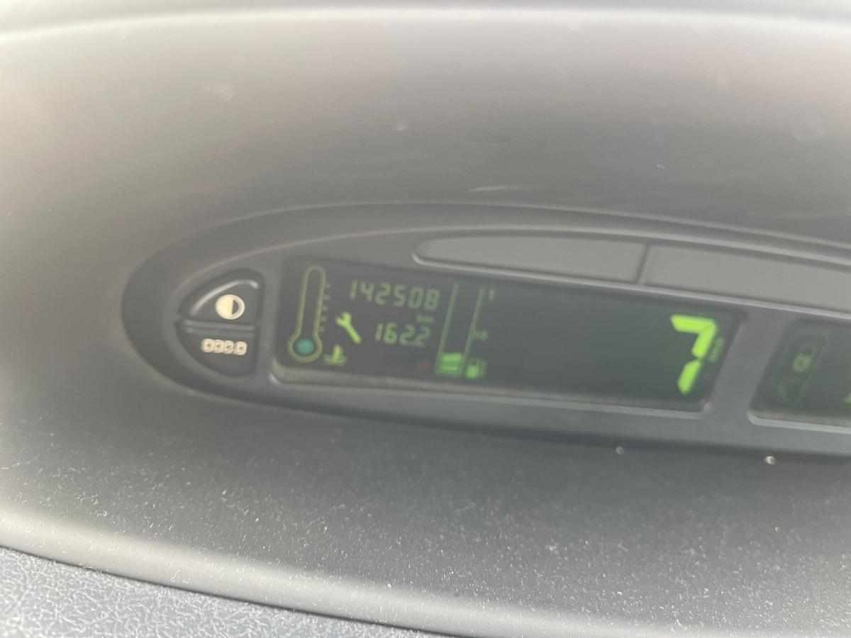 citroen-xsara-picasso-1-6-hdif-2008-diesel-1560cc