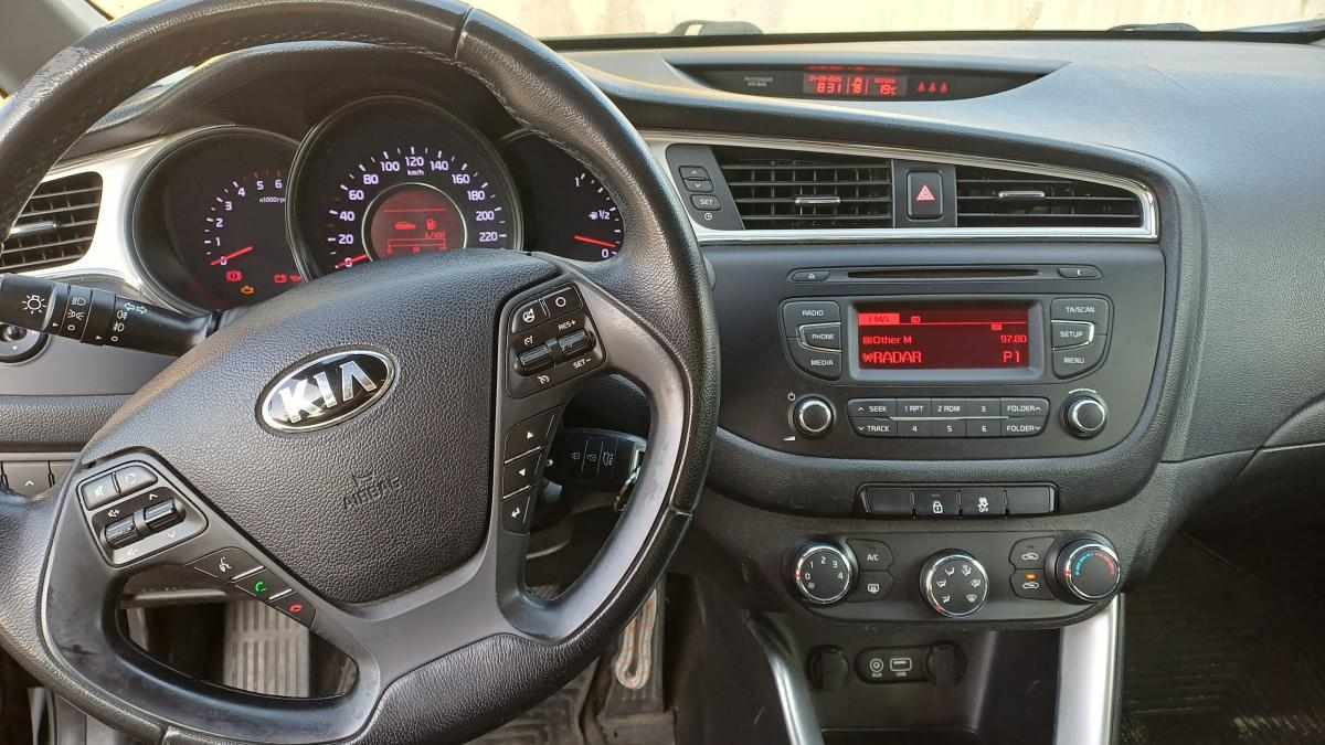 kia-ceed-1-6-crdi-2016-diesel-1396cc
