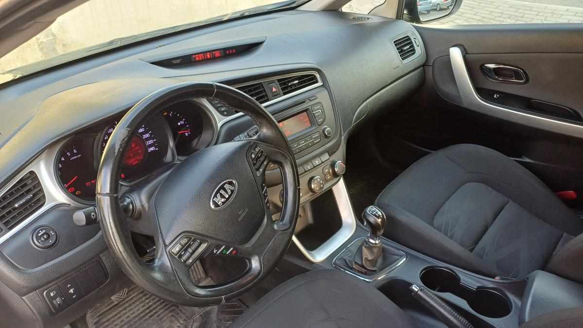 kia-ceed-1-6-crdi-2016-diesel-1396cc