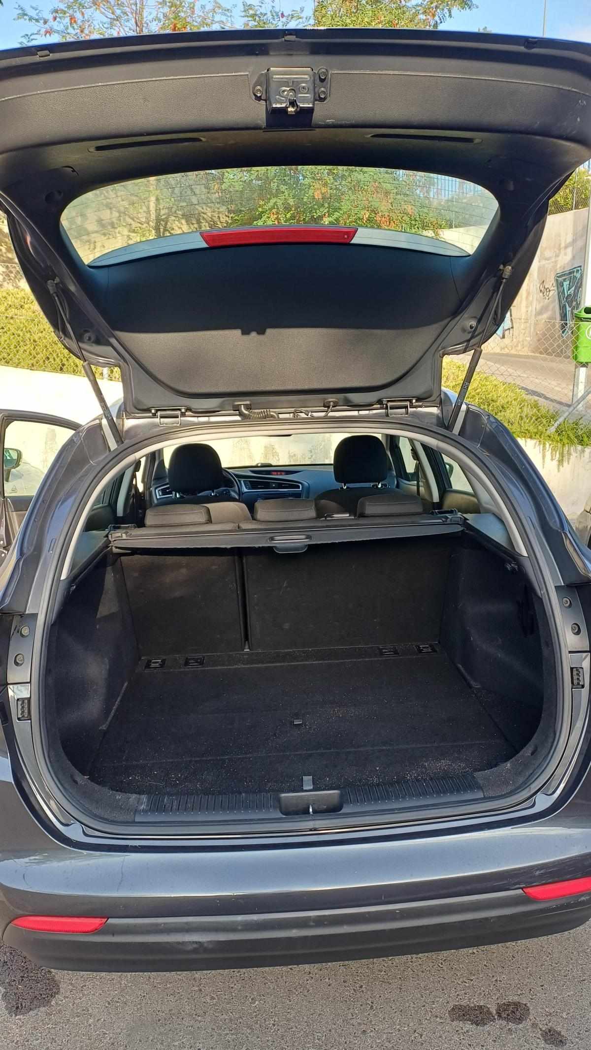 kia-ceed-1-6-crdi-2016-diesel-1396cc