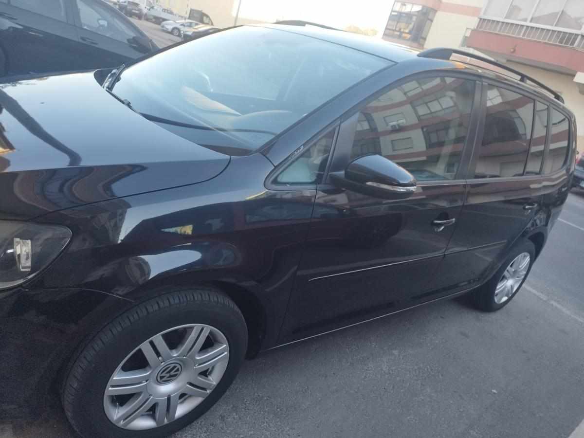 volkswagen-touran-1-6-tdi-2011-diesel-1598cc