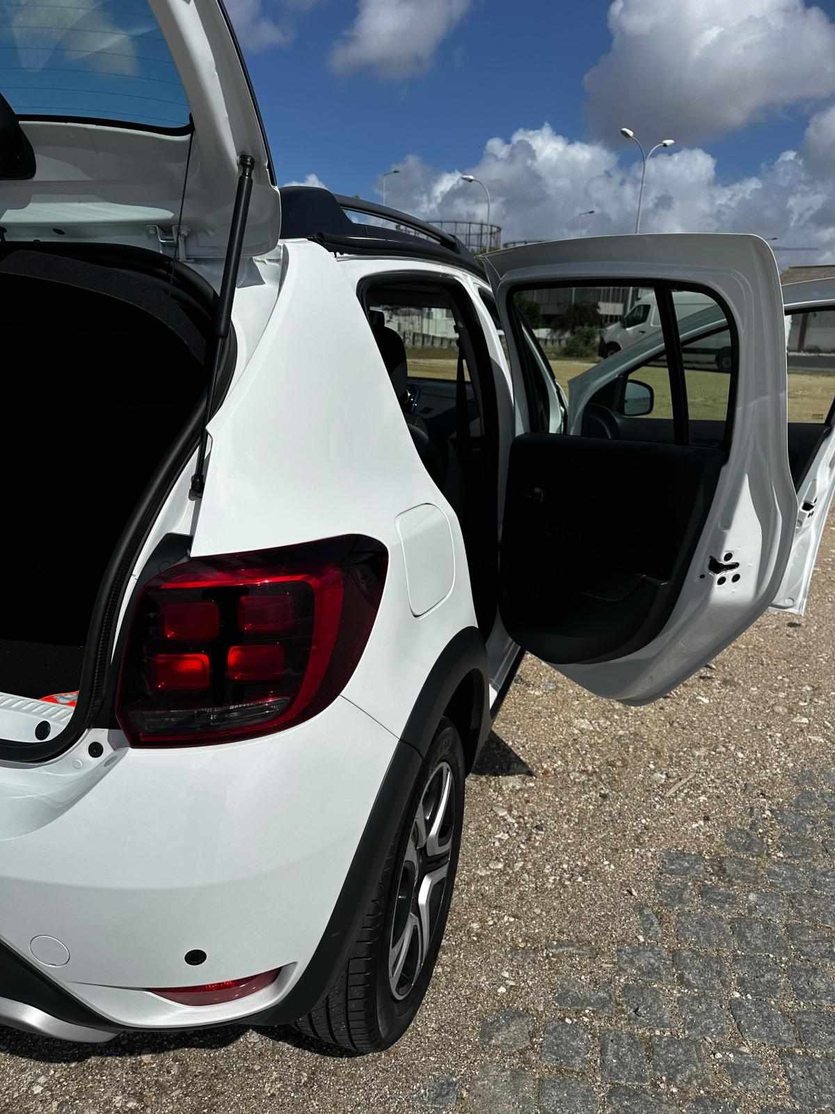 dacia-sandero-1-0-tce-eco-g-2020-gpl-999cc