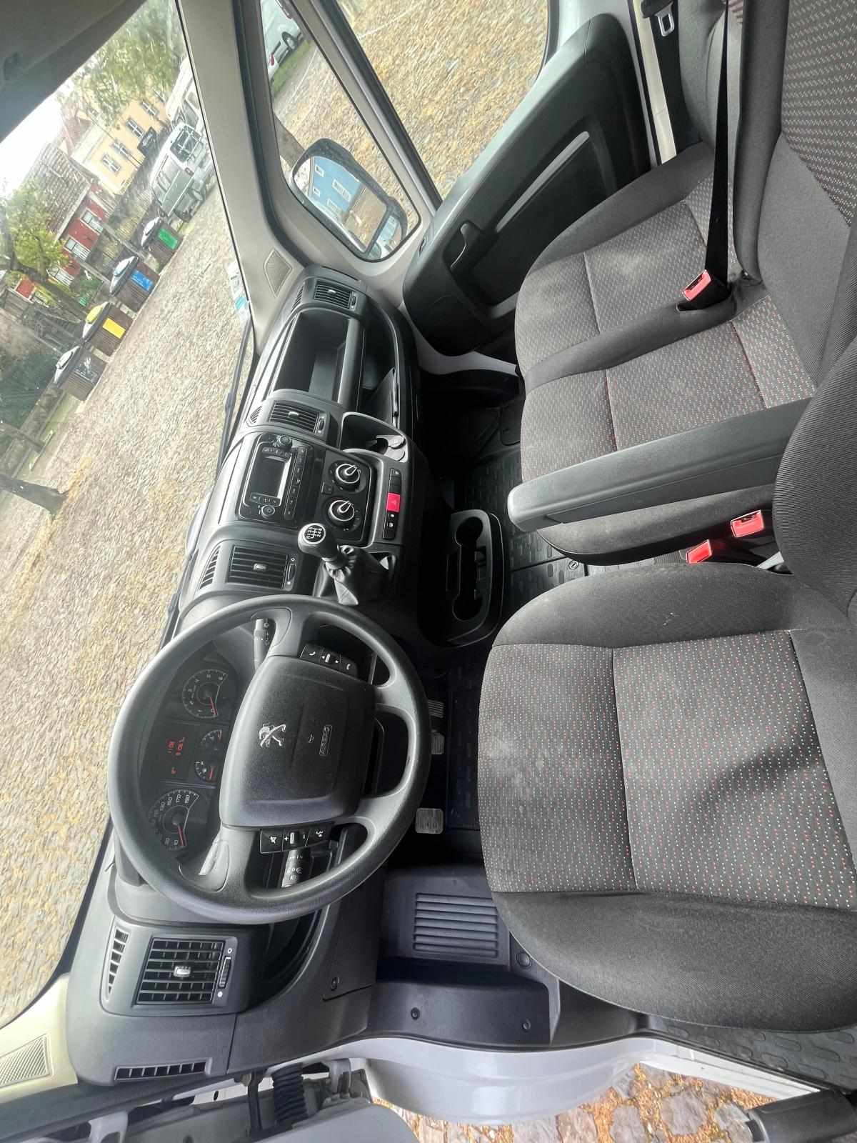 peugeot-boxer-2-2-120cv-2023-diesel-2179cc