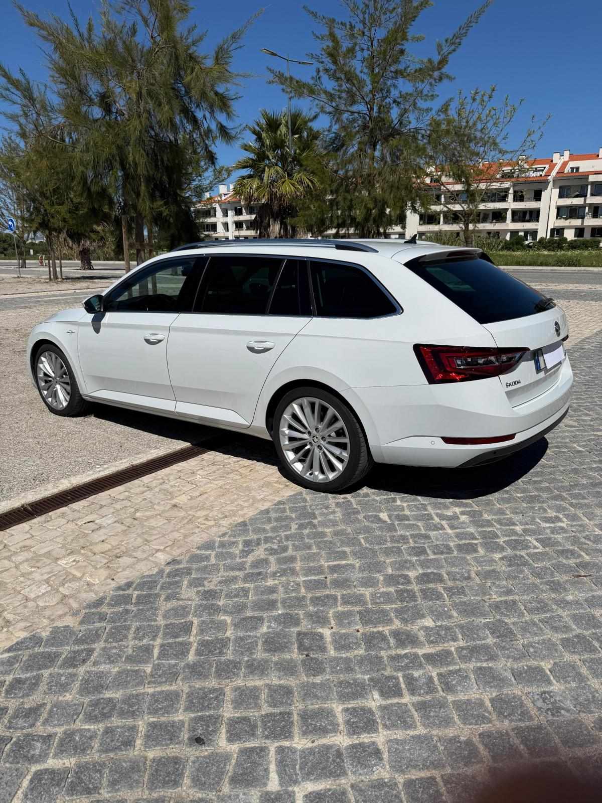 skoda-superb-2-0-tdi-2017-diesel-1968cc