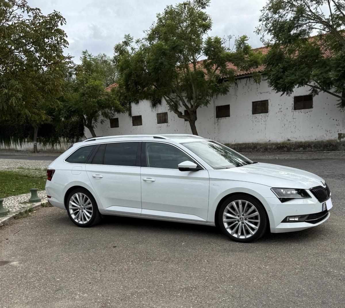 skoda-superb-2-0-tdi-2017-diesel-1968cc