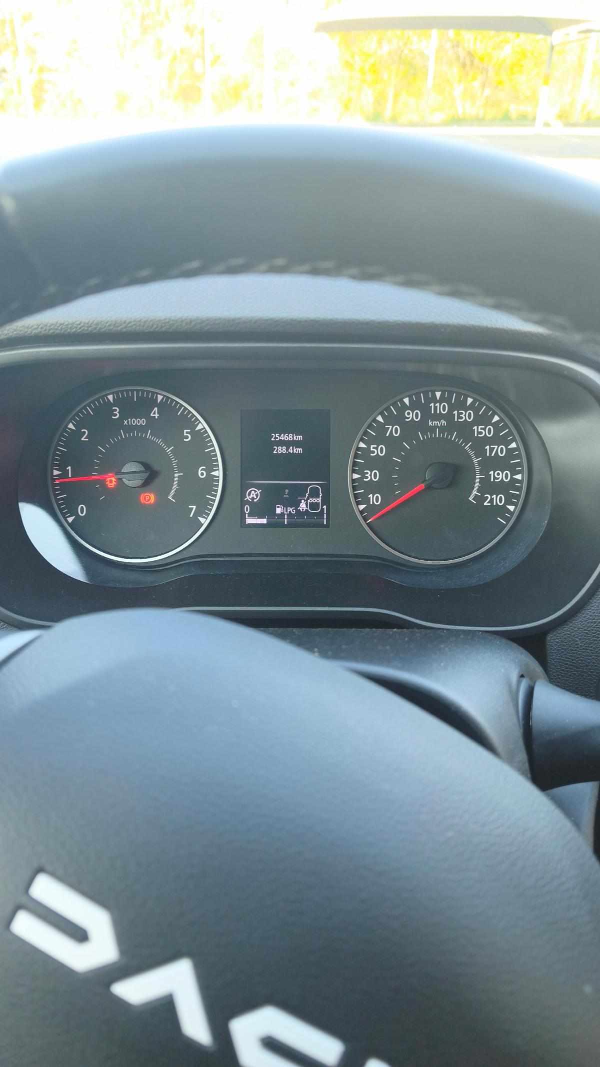 dacia-duster-1-0-tce-2023-gasolina-999cc