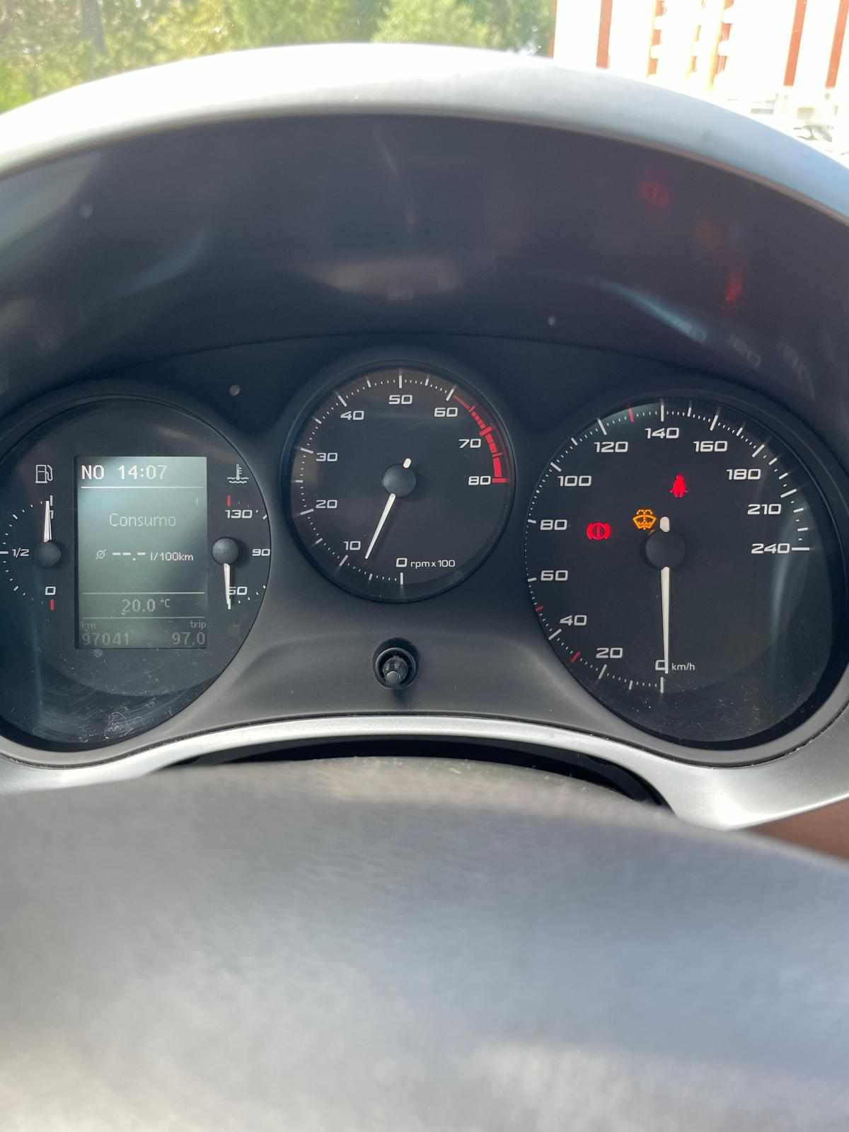 seat-leon-1-4-tsi-2010-gasolina-1390cc
