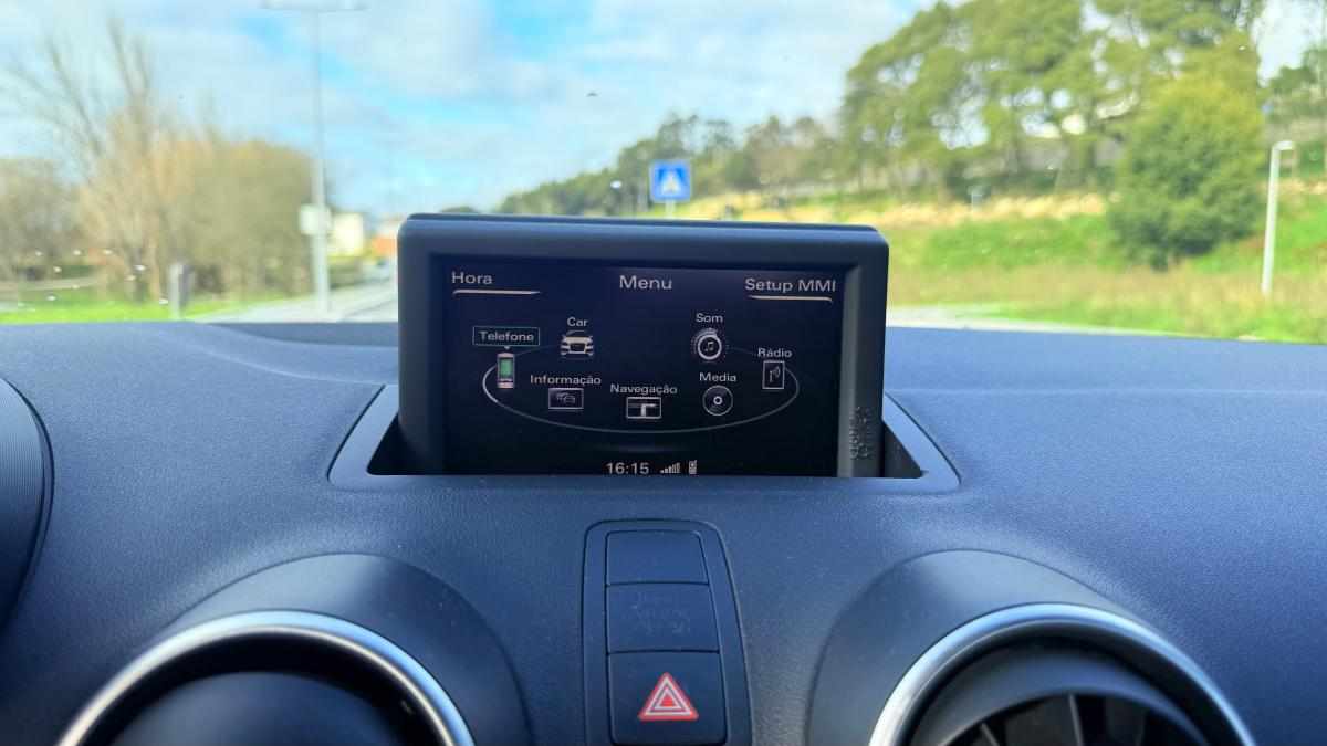 audi-a1-1-6-tdi-2012-diesel-1598cc