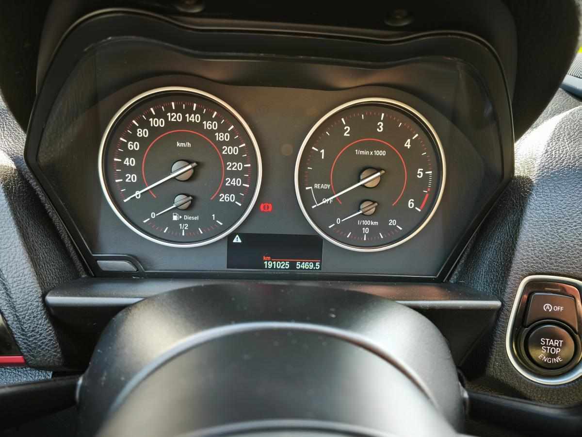 bmw-serie-2-218d-2015-diesel-1995cc