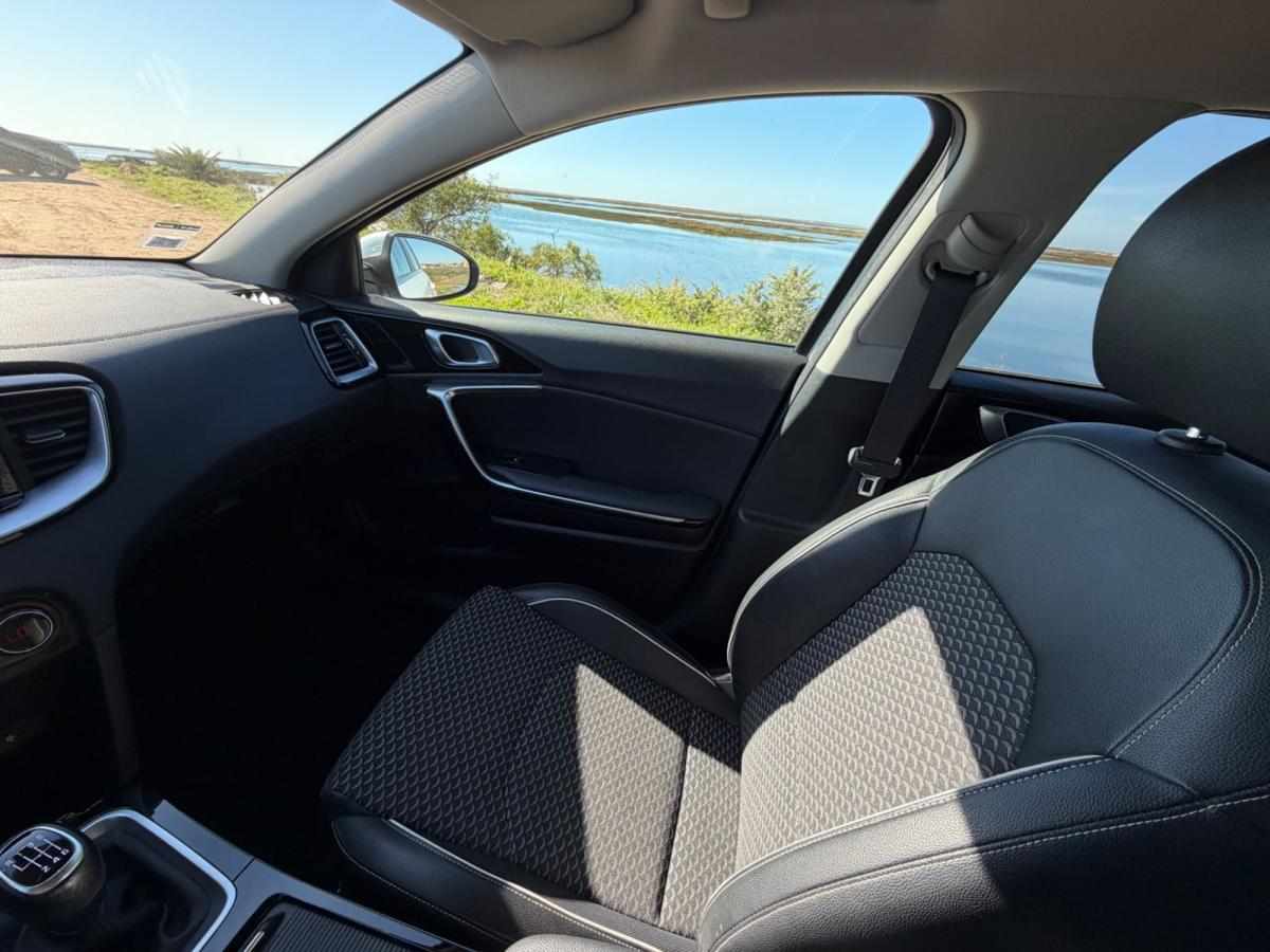kia-ceed-1-0-120cv-2023-gasolina-998cc