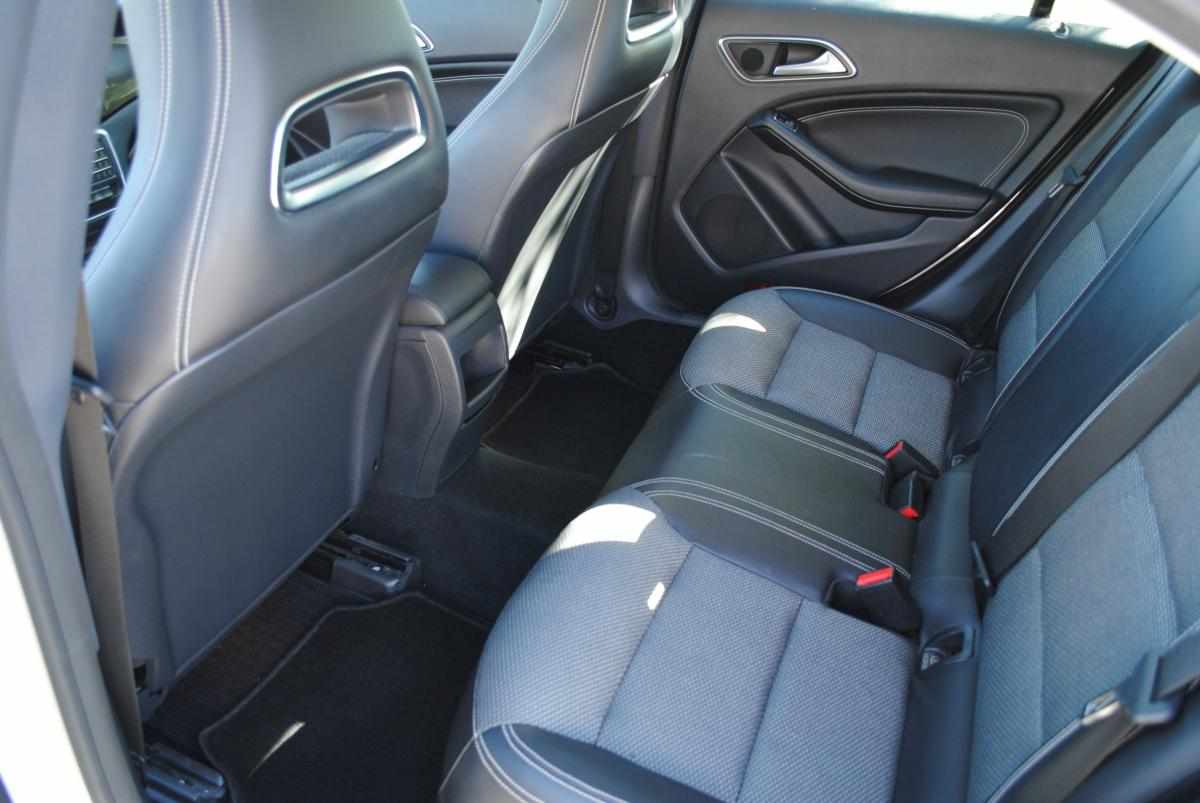 mercedes-benz-cla-200-cdi-2015-diesel-2143cc