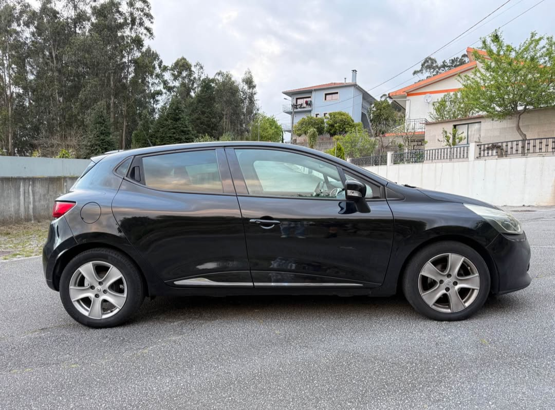 renault-clio-1-5-dci-2015-diesel-1461cc