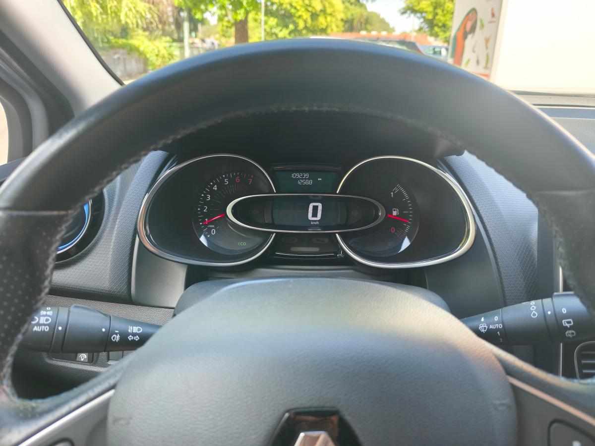renault-clio-0-9-tce-2017-gasolina-898cc