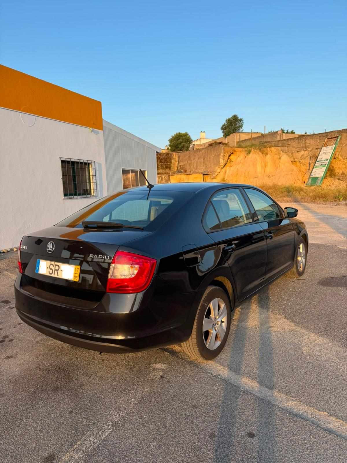 skoda-rapid-1-6-tdi-2017-diesel-1598cc