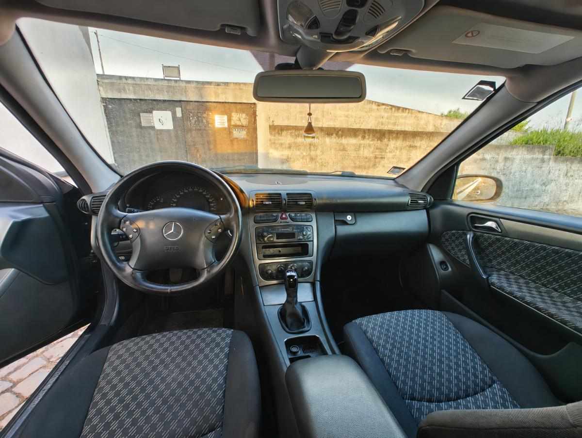 mercedes-benz-classe-c-c-220-cdi-2000-diesel-2148cc