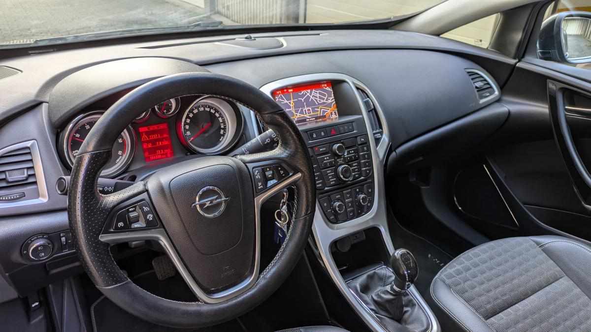 opel-astra-1-6-cdti-ecoflex-2014-diesel-1598cc